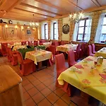 Augsburger Hof 4*