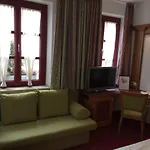 Augsburger Hof Hotel 4*