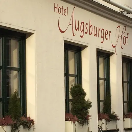 מלון Augsburger Hof 4*