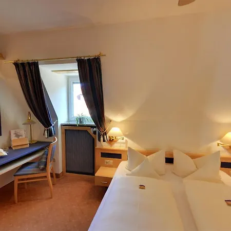 Hotell Augsburger Hof 4*