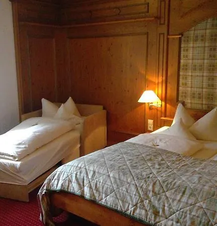 Augsburger Hof Hotel 4*